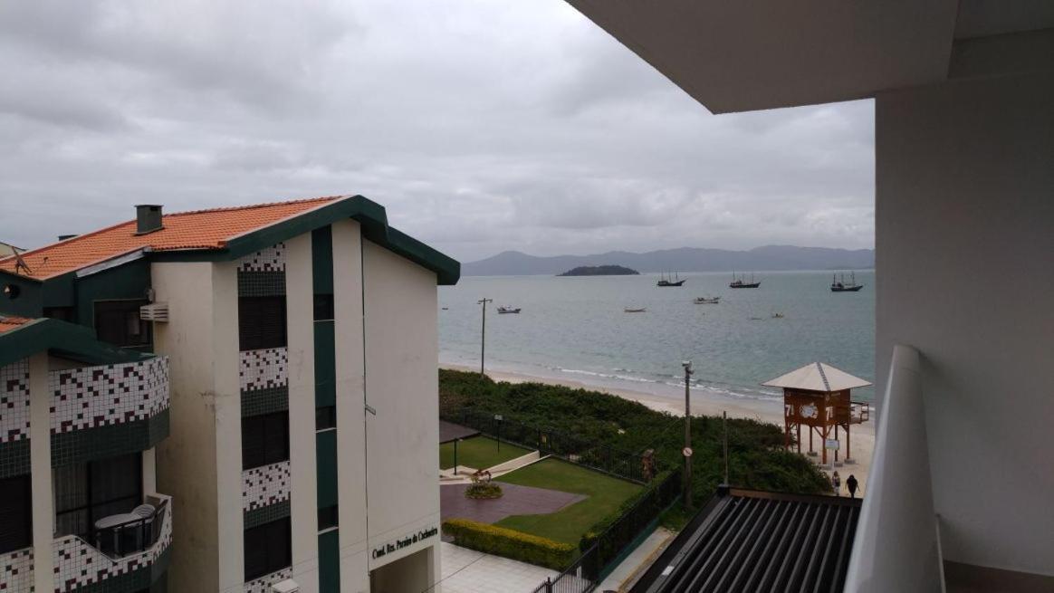 Maravilhoso Apartamento Beira-Mar Praia Da Cachoeira Florianópolis المظهر الخارجي الصورة